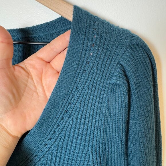 Abercrombie & Fitch Ribbed Dark Teal Cardigan Sweater Size M - Picture 6 of 8